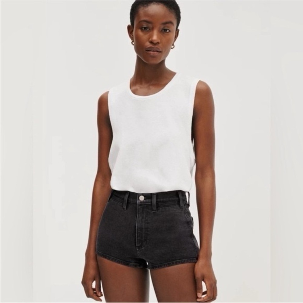 Aritzia Denim Forum The Lola Clean Cheeky Short - Black Eyeliner- Size 27
